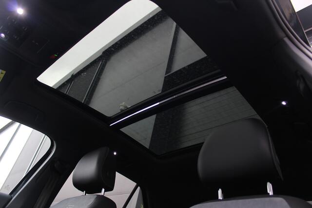 Volkswagen T-Roc 1.5 TSI R-Line Edition | Pano | Stuurverw. | Camera