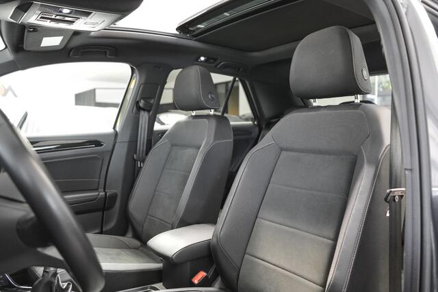 Volkswagen T-Roc 1.0 TSI | PANO | CAMERA | VIRTUAL | 2023