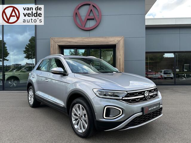 Volkswagen T-Roc 1.5 TSI 150pk DSG Style | Dode hoek | Camera | Keyless | Elek. Achterklep | Rijklaar incl. garantie