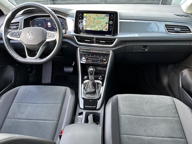 Volkswagen T-Roc 1.5 TSI 150pk DSG Style | Dode hoek | Camera | Keyless | Elek. Achterklep | Rijklaar incl. garantie