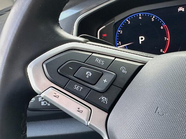 Volkswagen T-Roc 1.5 TSI 150pk DSG Style | Dode hoek | Camera | Keyless | Elek. Achterklep | Rijklaar incl. garantie