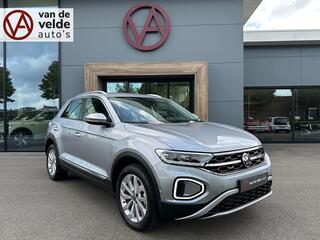 volkswagen-t-roc-1.5-tsi-150pk-dsg-
