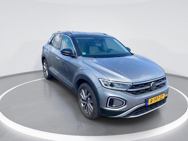 Volkswagen T-Roc 1.5 TSI Style · Navigatie · Camera + Parkeersensoren · Stoelverwarming · Garantie t/m 10-01-2027 of 100.000km