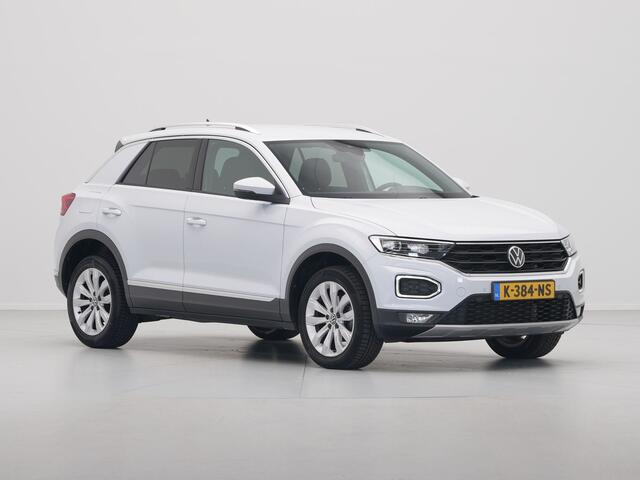 Volkswagen T-Roc 1.5 TSI 150pk DSG Sport Navigatie Camera Acc Executive Getint glas