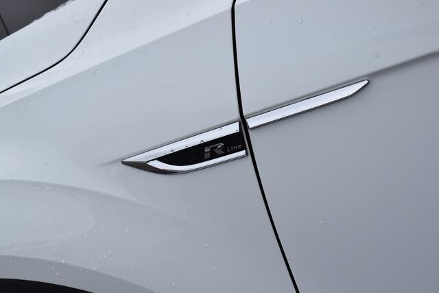 Volkswagen T-Roc 1.5 TSI Sport Business R | Pano | Half Leer | Virtual | Apple CarPlay