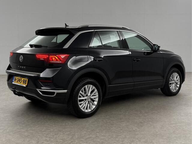 Volkswagen T-Roc TSI Style Business Camera Carplay LED Trekhaak Adaptive-Cruise Clima Navi PDC 16"LMV