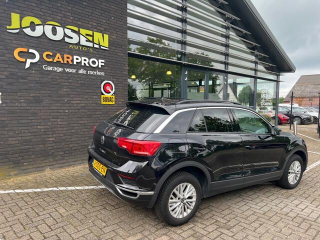 Volkswagen T-Roc 1.5 TSI STYLE BNS