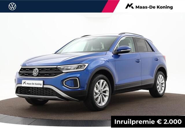 Volkswagen T-Roc Life Edition 1.0 TSI 116 pk 6 versn. Hand · Achteruitrijcamera · Parkeersensoren voor en achter ·