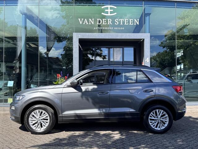 Volkswagen T-Roc 1.5 TSI Life Business Adapt Cruise | Camera | Stuur-Stoelverwarming