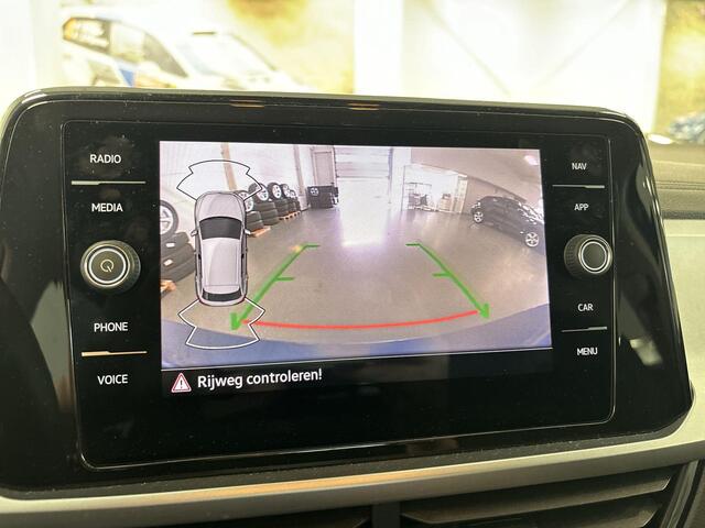 Volkswagen T-Roc 1.0 Tsi 110pk Life 75 Edition · Apple/Android Car Play · Navi · Camera · P-Sensoren · Park Assist · 17'' Inch · Garantie t/m 22-05-2027 of 100.000km