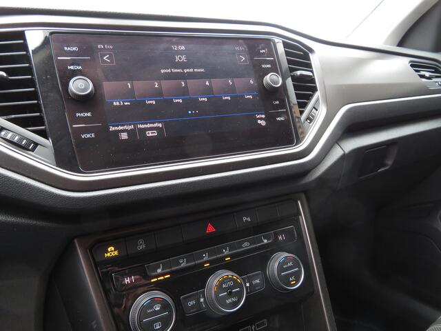 Volkswagen T-Roc 1.0 TSI Style Airco ACC Cr-Control CarPlay Stoelverwarming