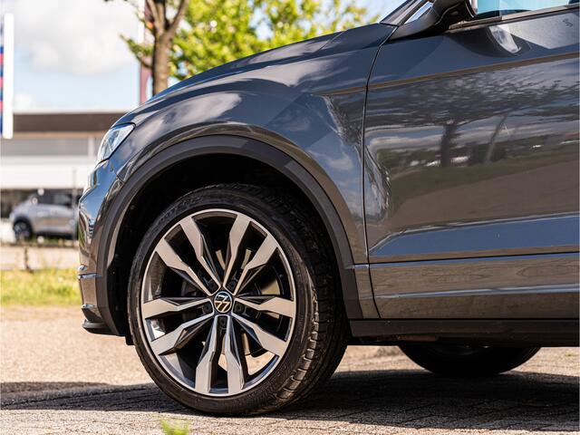 Volkswagen T-Roc 1.5 TSI Sport Business R-Line PANO 19 INCH VIRTUAL DASH LED DODEHOEK ADAP CRUISE TREKHAAK