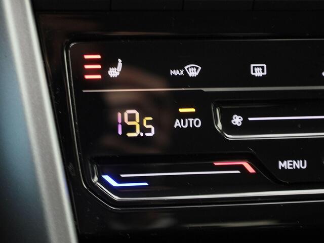 Volkswagen T-Roc 1.0TSI/116PK Life · Navigatie · Stoelverwarming · Parkeersensoren · Garantie tot juli 2026