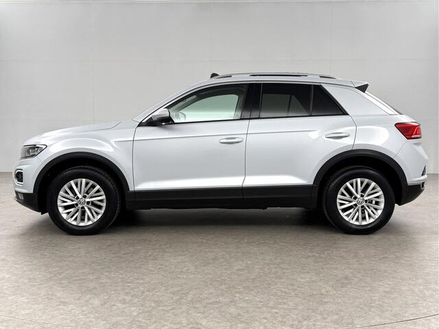 Volkswagen T-Roc 1.0 TSI Pano LED Camera Trekhaak Carplay Airco Adaptive Cruise Navi PDC 16''LMV