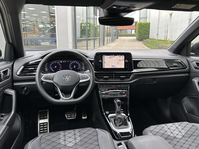 Volkswagen T-Roc 1.5 TSI R-Line Business | Pano-Dak/IQ Light/19"/Virtual Cockpit/Carplay/Navi