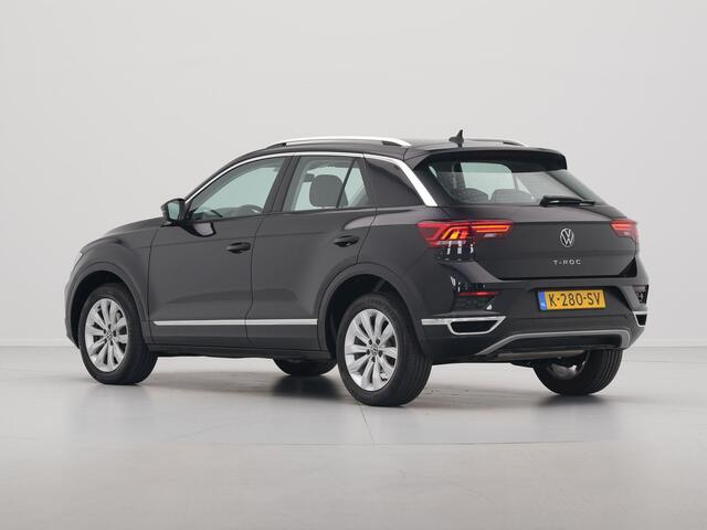 Volkswagen T-Roc 1.5 TSI 150pk DSG Sport Navigatie ACC Camera Executive