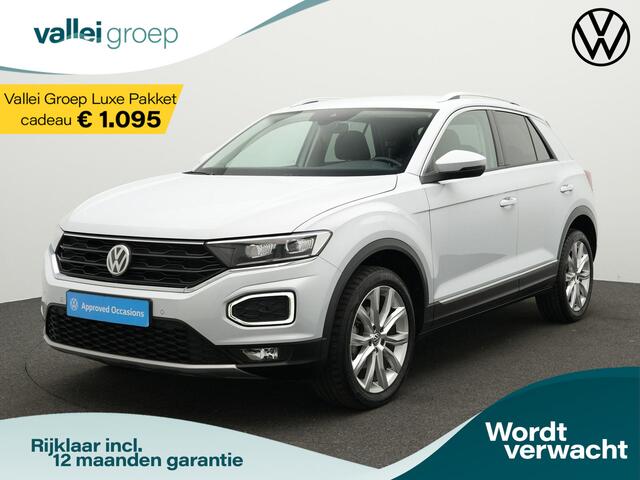 Volkswagen T-Roc Sport 1.5 TSI 150 pk DSG | LED koplampen | Achteruitrijcamera | Navigatie | Stoelverwarming | Adaptive Cruise control