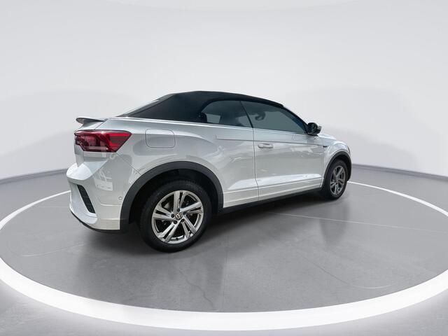 Volkswagen T-Roc Cabrio 1.5 TSI 150pk DSG R-Line · Navigatie · Side Assist · Apple Car Play · Stoelverwarming ·