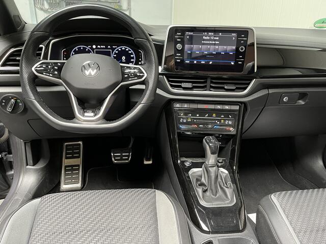 Volkswagen T-Roc Cabrio 1.5 TSI R-Line / AUTOMAAT/ 2X R-LINE/ APP-CONNECT/ PARK. SENSOREN + CAMERA/ RIJ-MODI/ NAVI/ CLIMA/ DIGITAL DASH/ ADAPT. CRUISE/ 19" LMV/ KEYLESS/ MATRIX