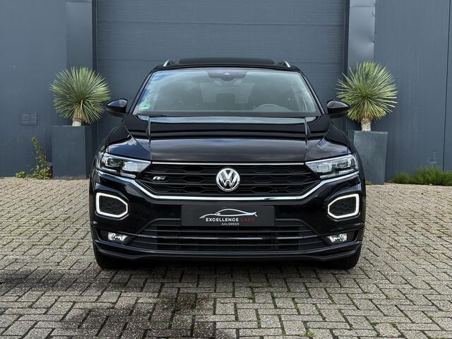 Volkswagen T-Roc 1.5 TSI R-line Automaat Pano ACC Camera Trekhaak