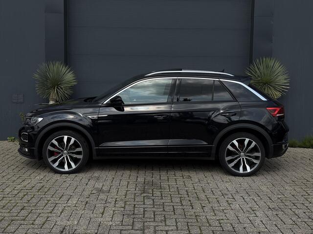 Volkswagen T-Roc 1.5 TSI R-line Automaat Pano ACC Camera Trekhaak
