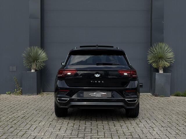 Volkswagen T-Roc 1.5 TSI R-line Automaat Pano ACC Camera Trekhaak