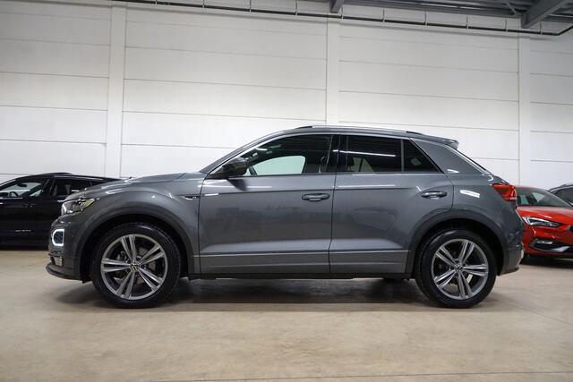 Volkswagen T-Roc 1.5 TSI 3x R-Line DSG * Fabrieksgarantie - Trekhaak - Virtual - Camera - Keyless - ACC - LED *