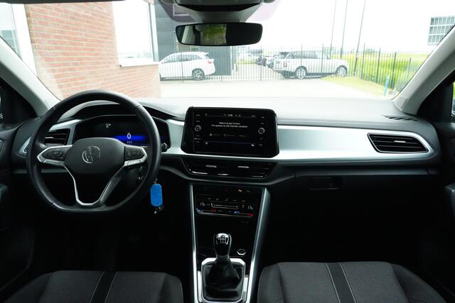 Volkswagen T-Roc 1.5 TSI Life Business 150pk AppleCarplay/Cruise/ParkAssist
