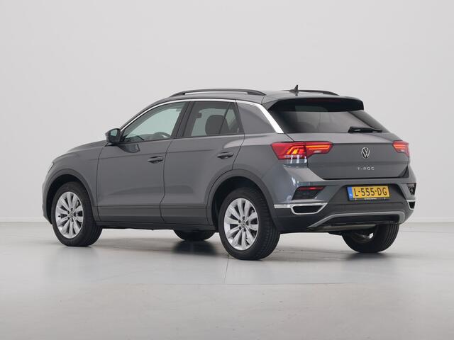 Volkswagen T-Roc 1.0 TSI 110pk Style Executive Getint glas Navigatie Adaptieve Cruise PDC 217