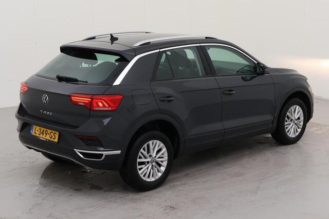 Volkswagen T-Roc 1.0 TSI Style / PARK. SENSOREN/ NAVI/ CLIMA/ 16" LMV