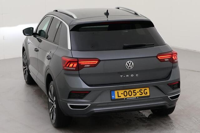 Volkswagen T-Roc 1.5 TSI R-Line / AUTOMAAT/ CAMERA/ LED/ DIGITAL DASHBOARD/ KEYLESS/ APP-CONNECT/ GETINT GLAS/ 19" LMV