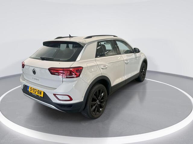 Volkswagen T-Roc 1.5 Tsi 150pk DSG Life · Apple/Android Car Play · Navi · P-Sensoren · Park Assist · Verkeersbord Herkenning · 18'' Inch · Garantie t/m 18-01-2027 of 100.000km