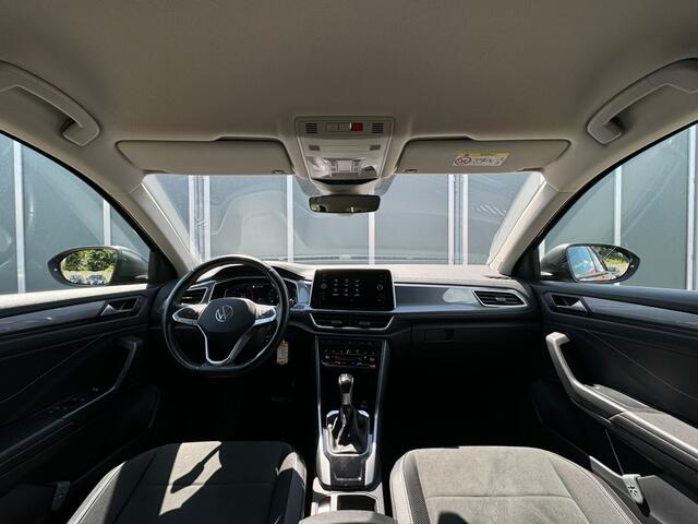 Volkswagen T-Roc 1.5 TSI 150pk DSG Style | IQ Light | Camera | Alcantara | Trekha