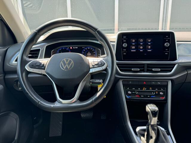 Volkswagen T-Roc 1.5 TSI 150pk DSG Style | IQ Light | Camera | Alcantara | Trekha