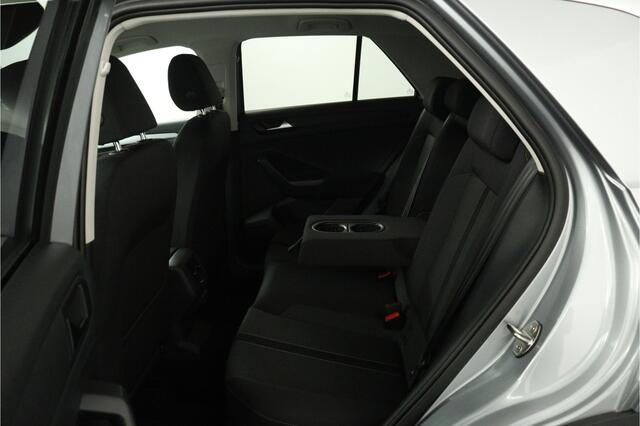 Volkswagen T-Roc 1.5 TSI 150 PK Business Edition DSG | NIEUWE AUTO! | Navi | CarPlay | LED | DAB+ - RIJKLAAR