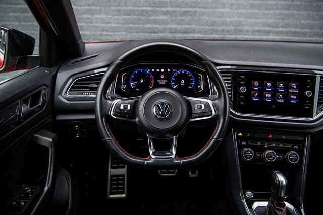 Volkswagen T-Roc 1.5 TSi 150 pk DSG-7 R-Line | Full LED | Camera | Virtual Cockpit