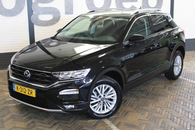 Volkswagen T-Roc 1.0 TSI Style | Incl. 12 maanden garantie | Adaptieve cruise control | Climate control | Apple carplay/Android auto | DAB radio | Navigatie | Parkeersensoren |