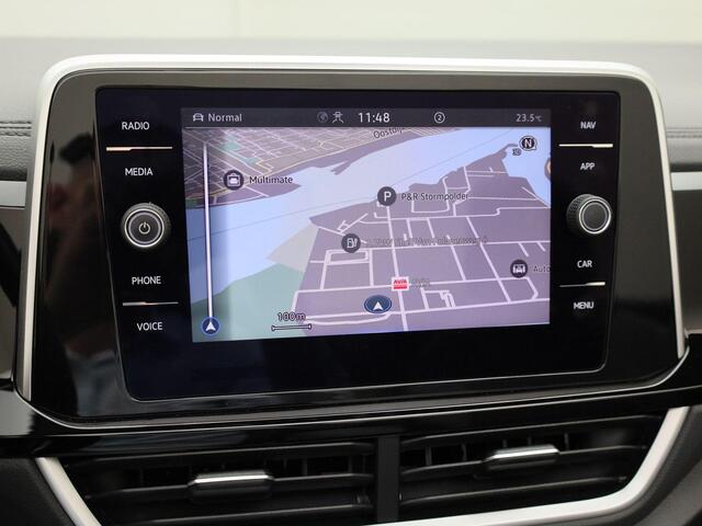 Volkswagen T-Roc Cabrio 1.5TSI/150PK R-Line DSG · Navigatie · Trekhaak · Parkeersensoren · Garantie tot mei 2026