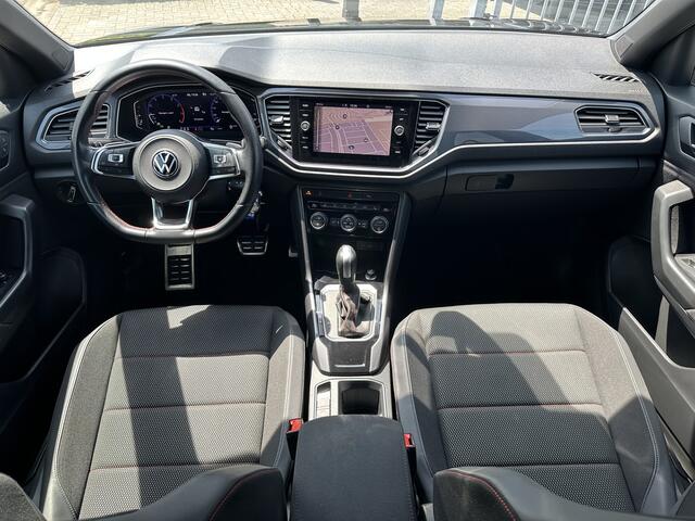 Volkswagen T-Roc 1.5 TSI Style Trekhaak | Navi | Camera | Stoelverw. | LED | DAB