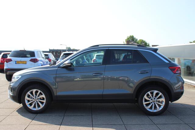 Volkswagen T-Roc 1.5 TSI Life Edition DSG Automaat | PDC | Keyless |
