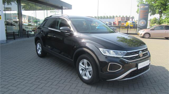 Volkswagen T-Roc 1.5 TSI Life DSG, Standverwarming, Camera, Ad.Cruise Control