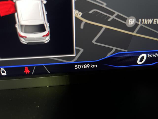 Volkswagen T-Roc 1.5 TSI R-Line / AUTOMAAT/ GARANTIE TM 04-2027/ STUUR+STUUR VERWARM./ TREKHAAK/ ELEK. ACHTERKLEP/ CAMERA/ PARK. SENSOREN V+A/ APP-CONNECT/ KEYLESS/ DRIVE SELECT/ DODE HOEK/ NAVI/ DAB/ LED/ ACC/ CLIMA/ ISOFI