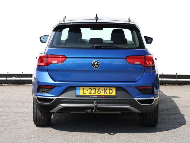 Volkswagen T-Roc 1.5 TSI Style 150PK | Navigatie | Trekhaak | Camera | Cruise control