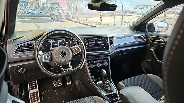 Volkswagen T-Roc 1.5 TSI Automaat Sport | Trekhaak | Elec. klep | 19" | Verwacht |