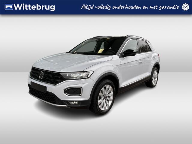 Volkswagen T-Roc 1.5 TSI 150pk DSG Sport / Panoramadak / Virtual Cockpit / Black Design Int. / Zwart Dak / Navi / Camera / Stoelverwarming