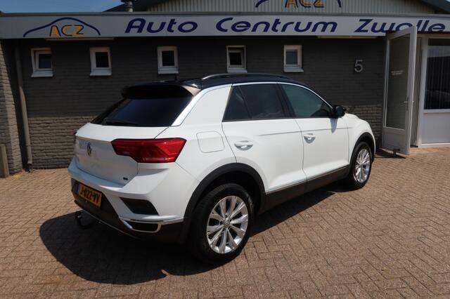 Volkswagen T-Roc 1.0 TSI STYLE, APPLE CARPLAY, TREKHAAK ENZ...