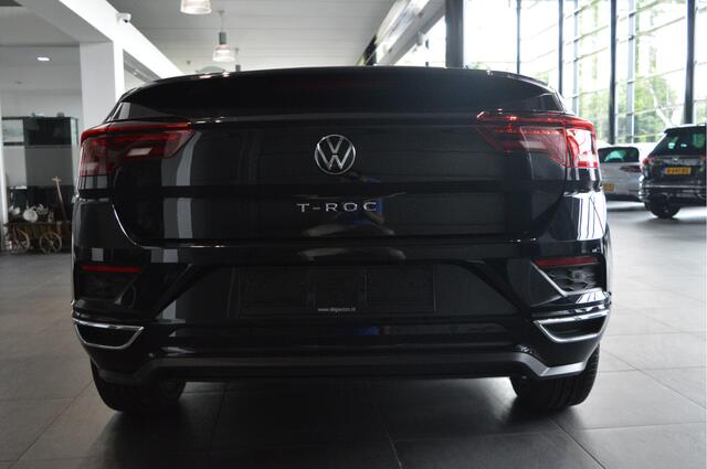 Volkswagen T-Roc Cabrio 1.5 TSI 3X R-LINE Black Style navi clima cruise 18 inch 150 pk !!