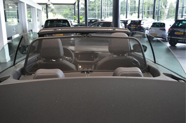 Volkswagen T-Roc Cabrio 1.5 TSI 3X R-LINE Black Style navi clima cruise 18 inch 150 pk !!