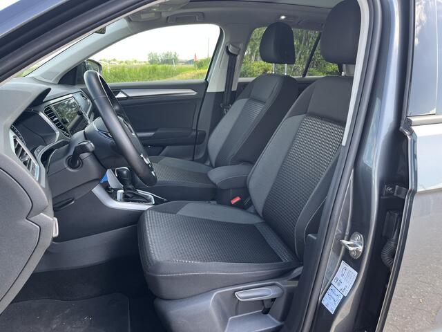 Volkswagen T-Roc 1.5 TSI Active DAB | Carplay/Android auto | Stoelverwarming | Achteruitrijcamera