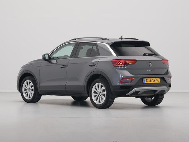 Volkswagen T-Roc 1.5 TSI 150pk DSG Life Edition Navi via App Pdc Clima Acc 63
